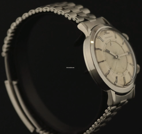 Jaeger-LeCoultre Memovox 6 Jaeger-LeCoultre Memovox